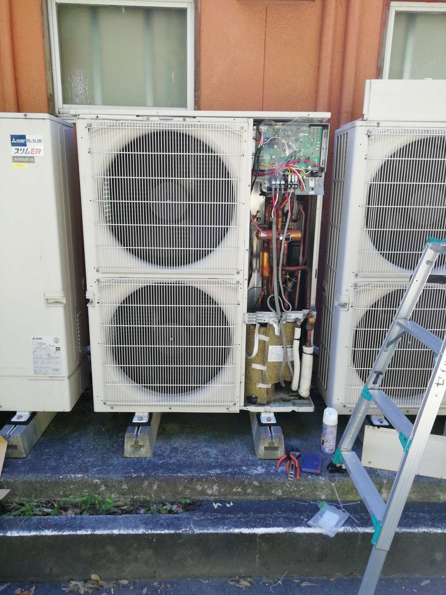 パッケージエアコン修理